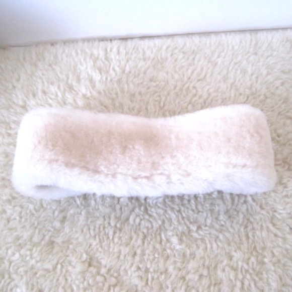 Shearling and Suede Reversible Headband - Picture 6 of 10